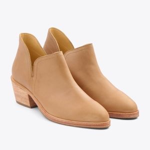 Nisolo Everyday Ankle Boot NWT 8.5 Almond
